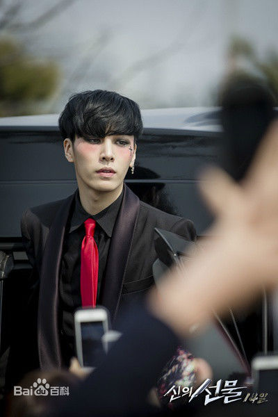 精选鲁敏宇(ノ·ミヌ、NoMinWoo、Nominue)在2014《神的礼物14天》Teo中的图册