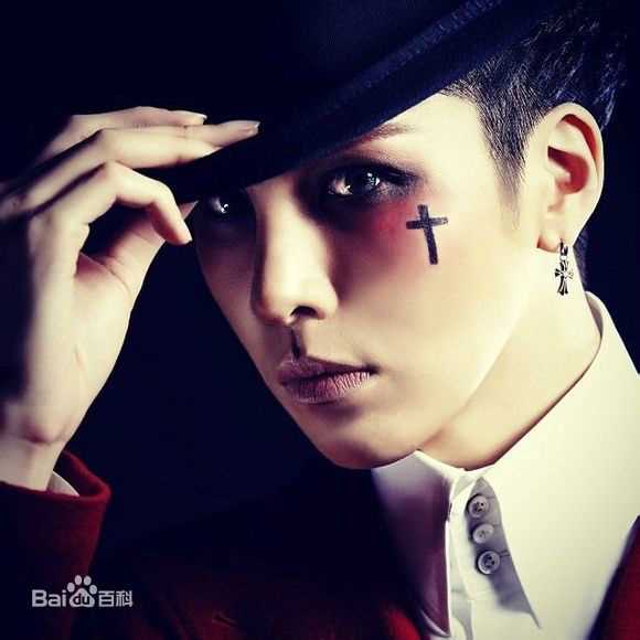 精选鲁敏宇(ノ·ミヌ、NoMinWoo、Nominue)在2014《神的礼物14天》Teo中的图册