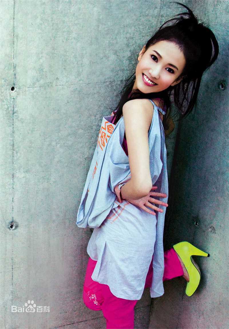 最全张弦子(Stringer)在2008年第二张国语专辑《不爱最大》宣传照中的相册