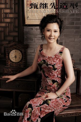 最新何赛飞(Caifei He)性感图片