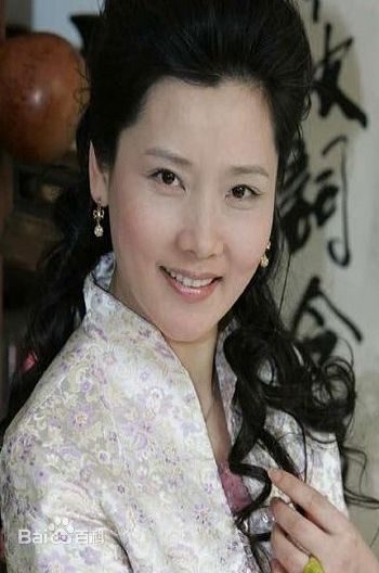 最新何赛飞(Caifei He)性感图片