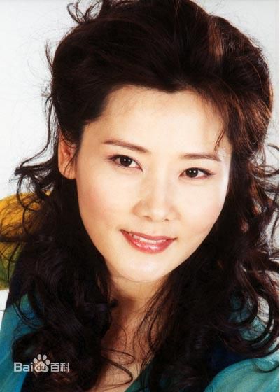 最新何赛飞(Caifei He)性感图片