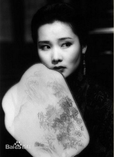 最新何赛飞(Caifei He)性感图片