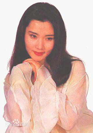 何赛飞(Caifei He)旧照壁纸壁纸