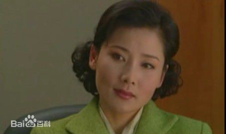 何赛飞(Caifei He)2002年《蓝色马蹄莲》最新剧照