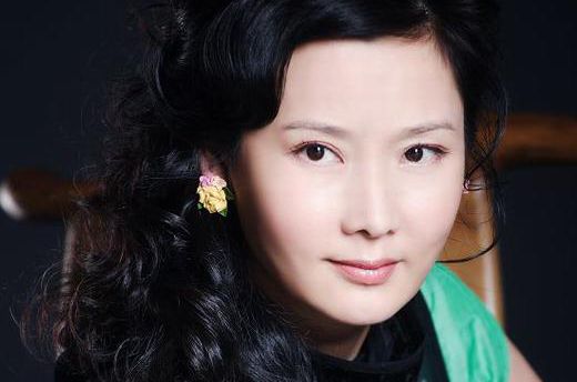 最优质何赛飞(Caifei He)素颜照
