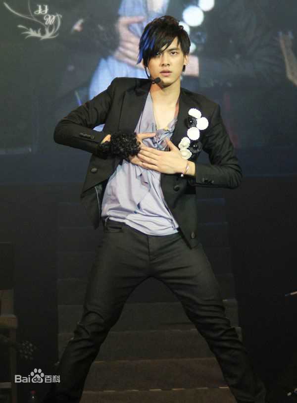 李易峰(Yifeng Li)2008 “我们易起峰”演唱会图册