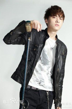 最新李易峰(Yifeng Li)壁纸