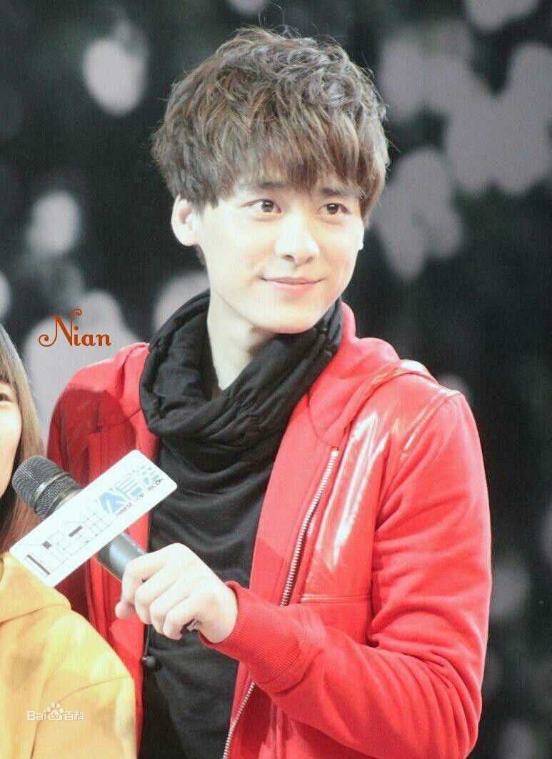 最新李易峰(Yifeng Li)壁纸