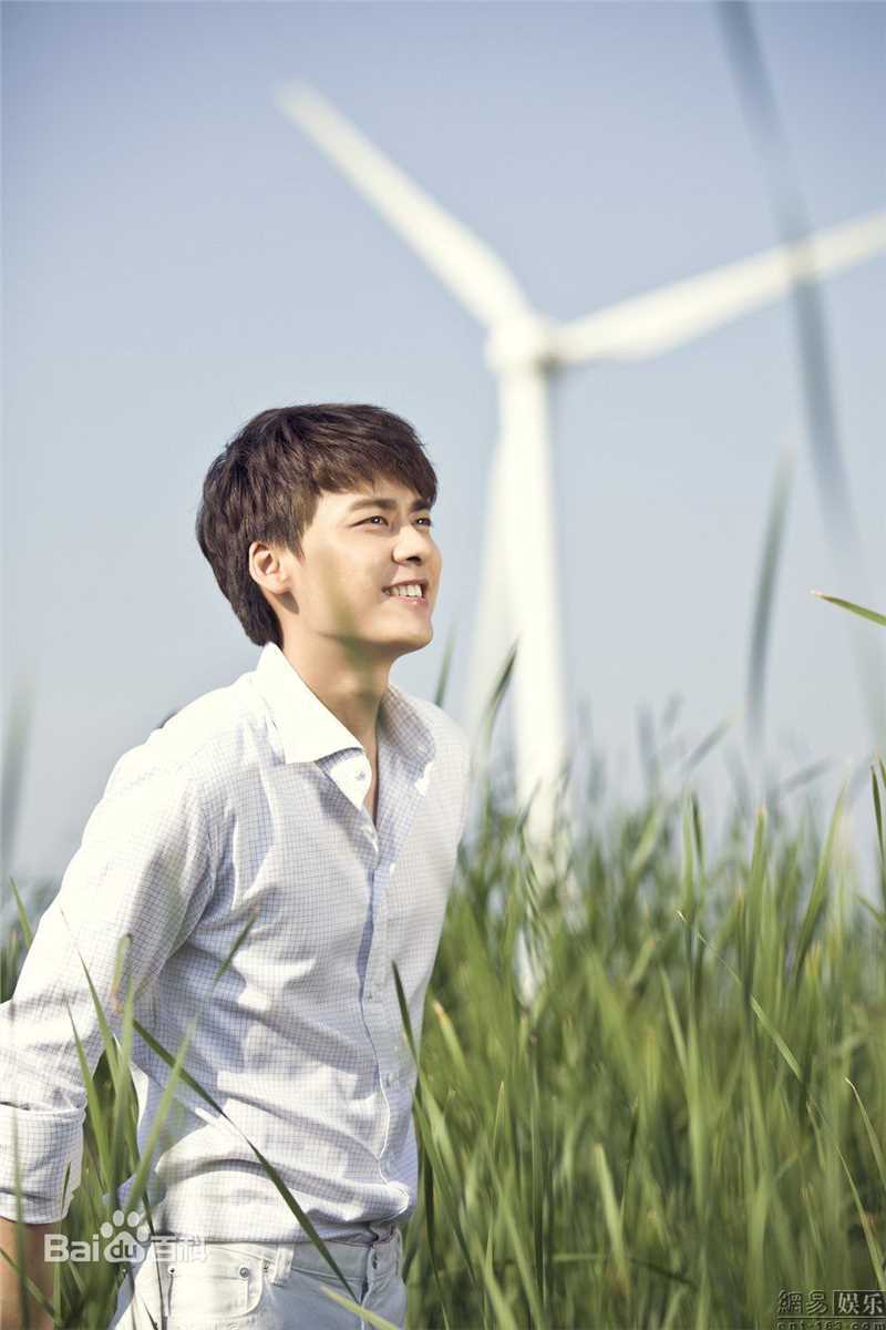 最新李易峰(Yifeng Li)壁纸