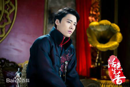 精选李易峰(Yifeng Li)在《活色生香》宁致远中的图册