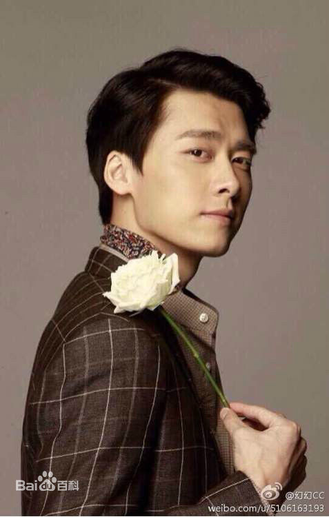 精选李易峰(Yifeng Li)在《活色生香》宁致远中的图册