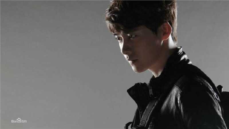 最新李易峰(Yifeng Li)在《盗墓笔记》吴邪中的壁纸