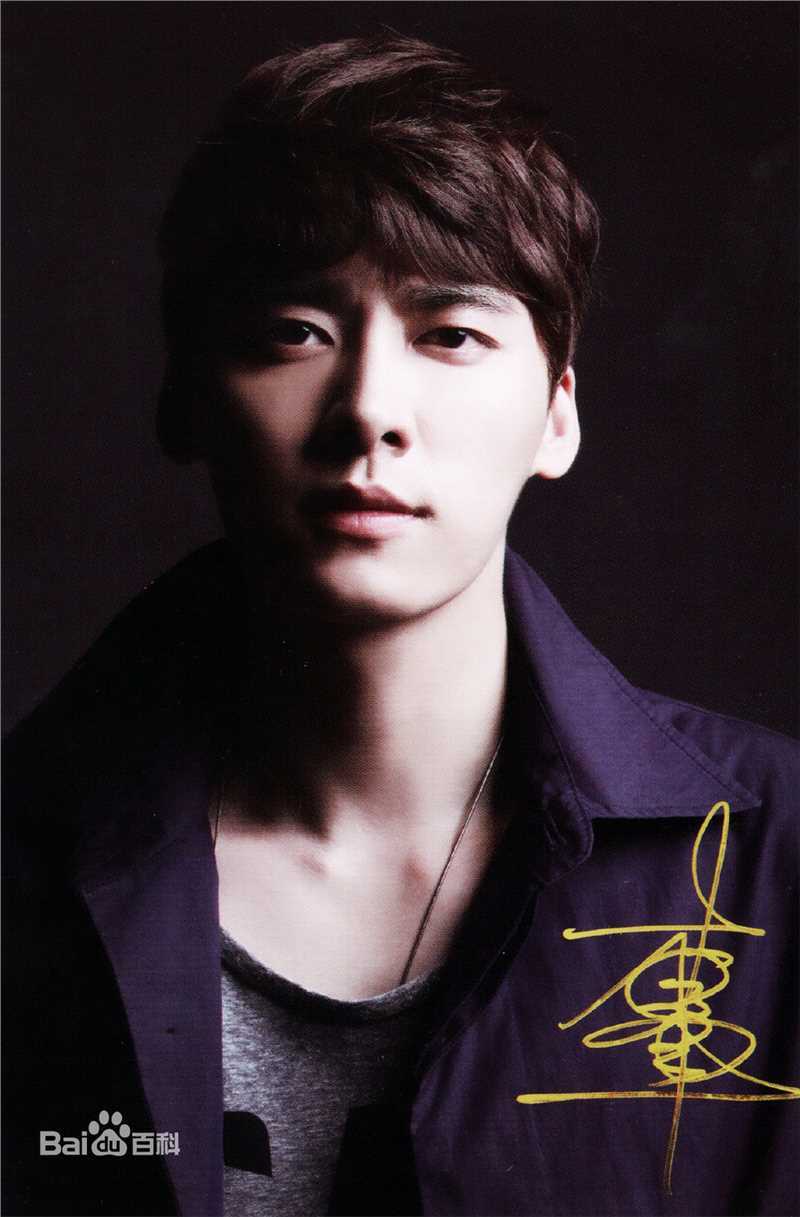 最新李易峰(Yifeng Li)在《盗墓笔记》吴邪中的壁纸