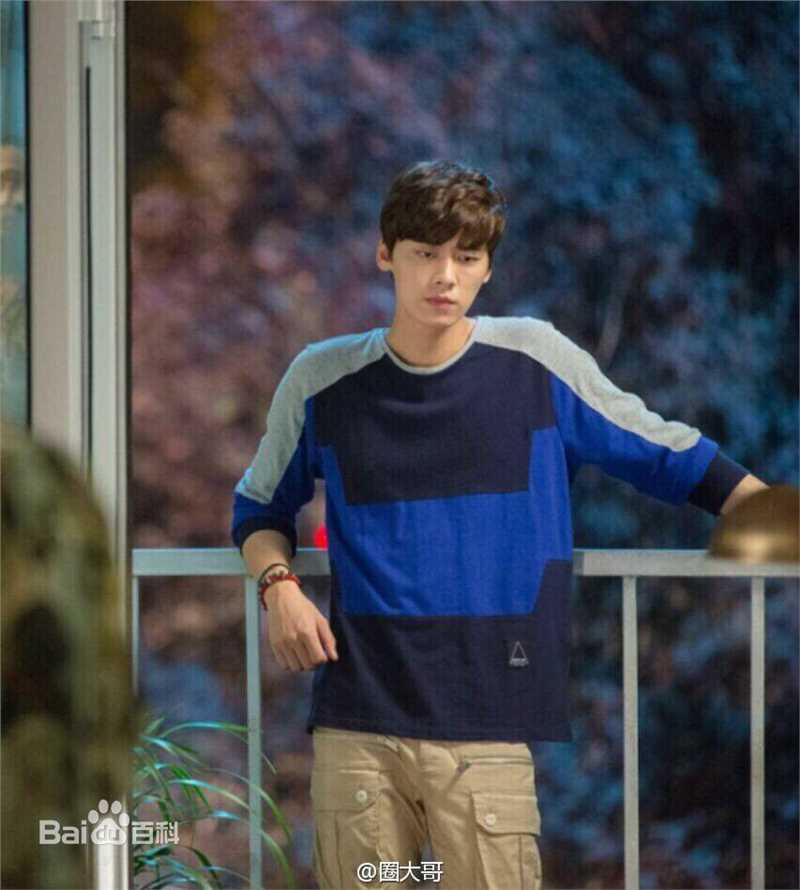 最新李易峰(Yifeng Li)在《盗墓笔记》吴邪中的壁纸