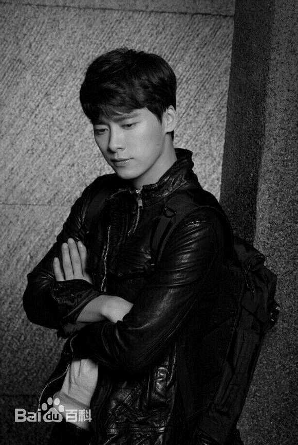 最新李易峰(Yifeng Li)在《盗墓笔记》吴邪中的壁纸