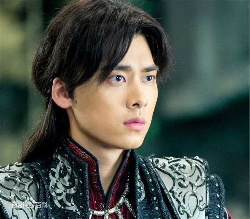 最新李易峰(Yifeng Li)在《古剑奇谭》百里屠苏中的壁纸