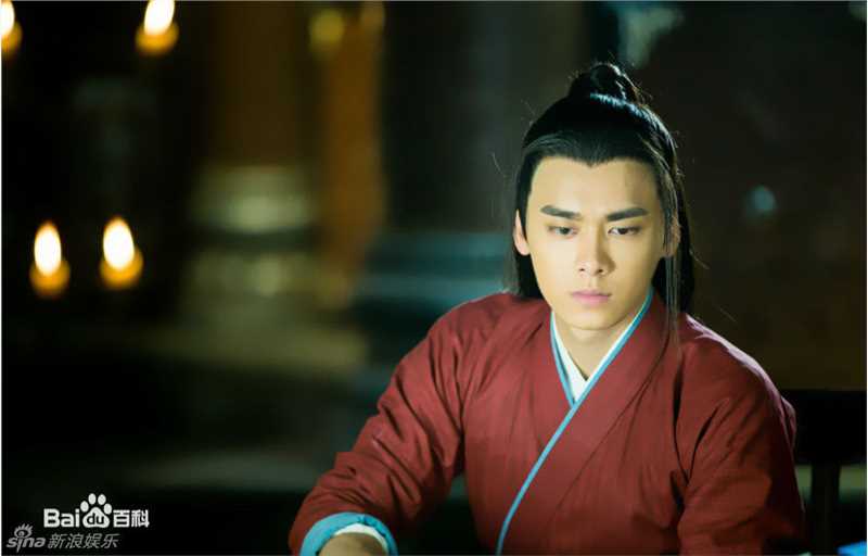 最新李易峰(Yifeng Li)在《古剑奇谭》百里屠苏中的壁纸