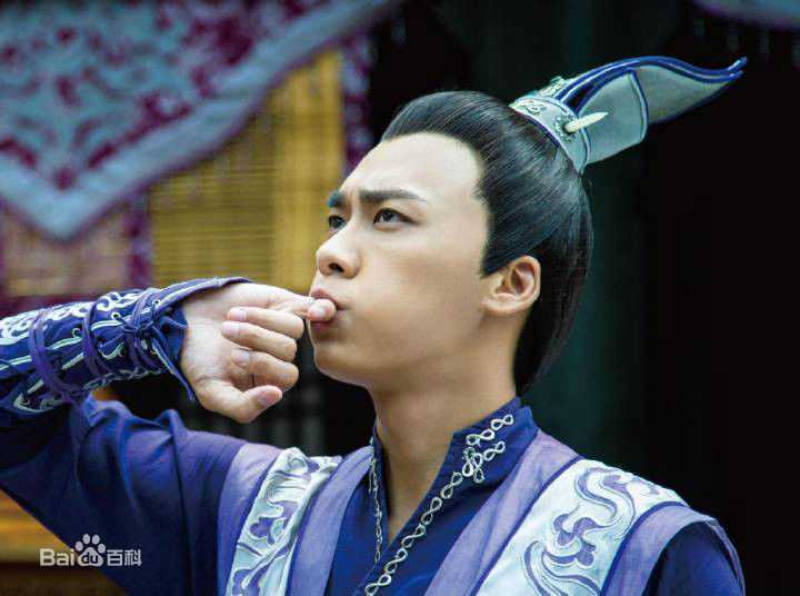 最新李易峰(Yifeng Li)在《古剑奇谭》百里屠苏中的壁纸