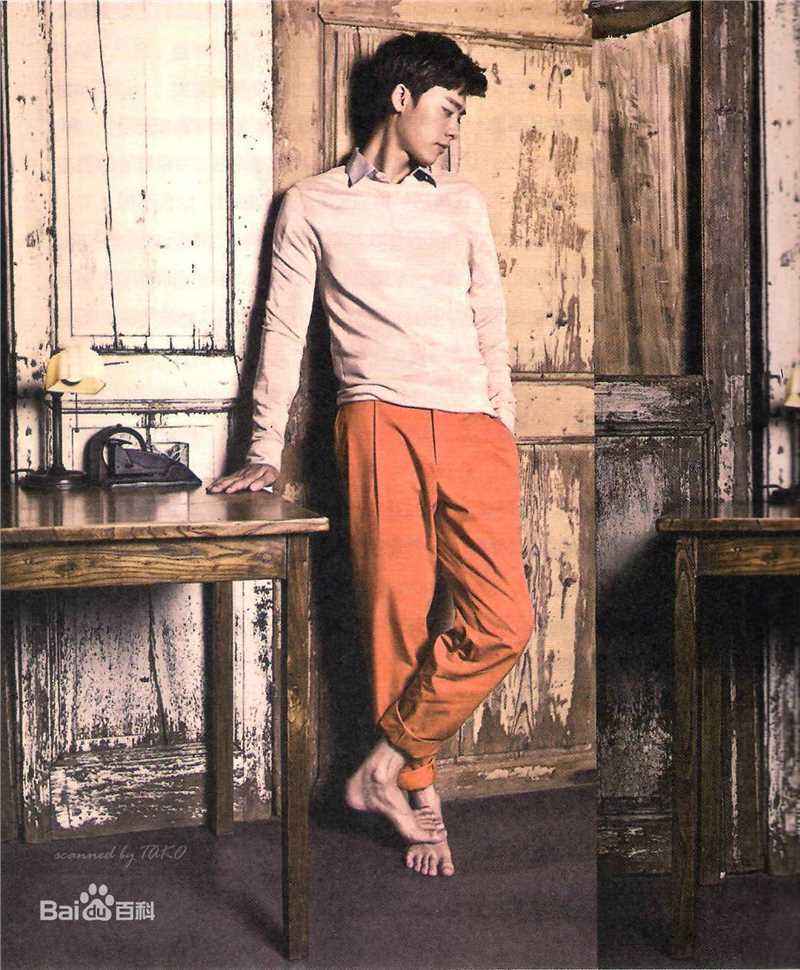 高清李易峰(Yifeng Li)在《壹刻》中的图集