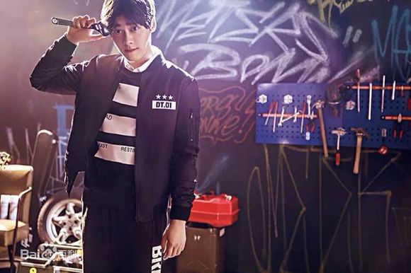 李易峰(Yifeng Li)广告代言素颜照相册