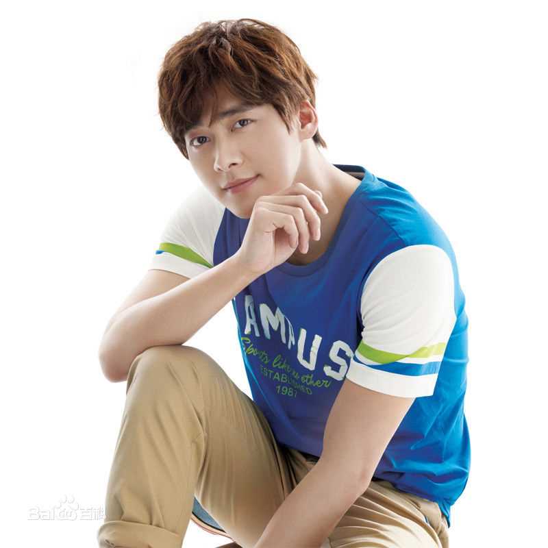 李易峰(Yifeng Li)广告代言素颜照相册