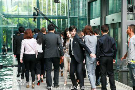 李易峰(Yifeng Li)广告代言素颜照相册