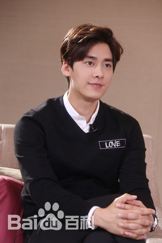 李易峰(Yifeng Li)活动通告生活照相册