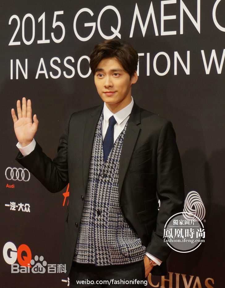 李易峰(Yifeng Li)活动通告生活照相册