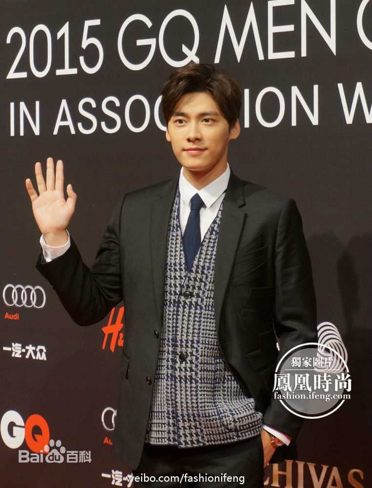 李易峰(Yifeng Li)活动通告生活照相册