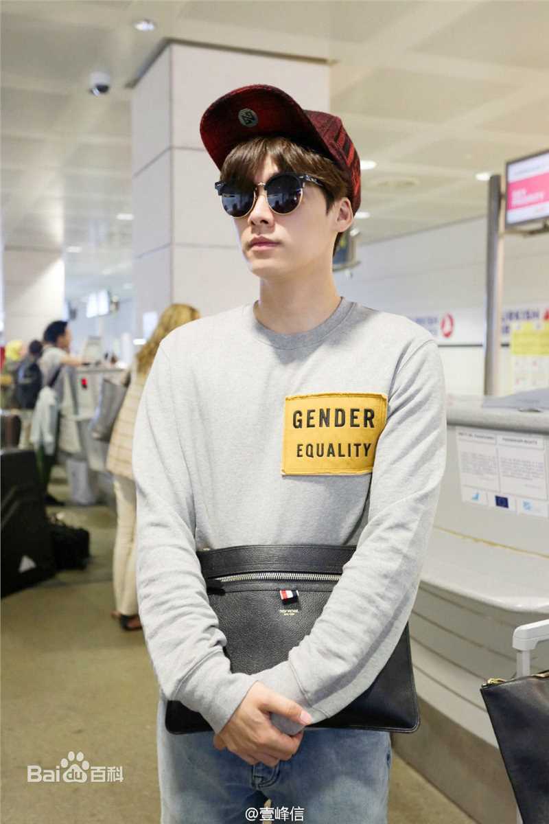 李易峰(Yifeng Li)第72届威尼斯电影节壁纸壁纸