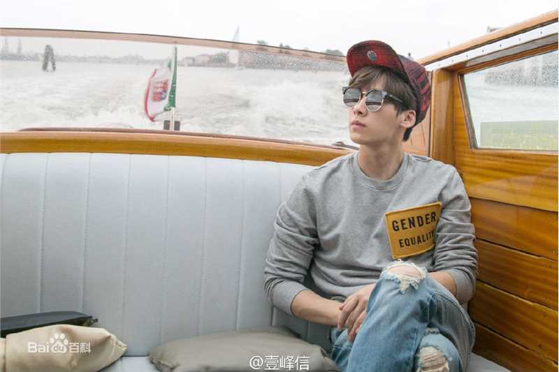 李易峰(Yifeng Li)第72届威尼斯电影节壁纸壁纸