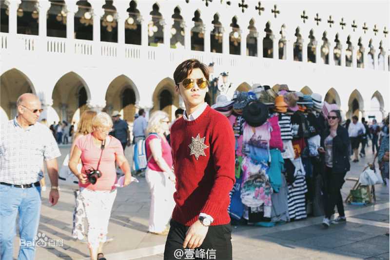 李易峰(Yifeng Li)第72届威尼斯电影节壁纸壁纸