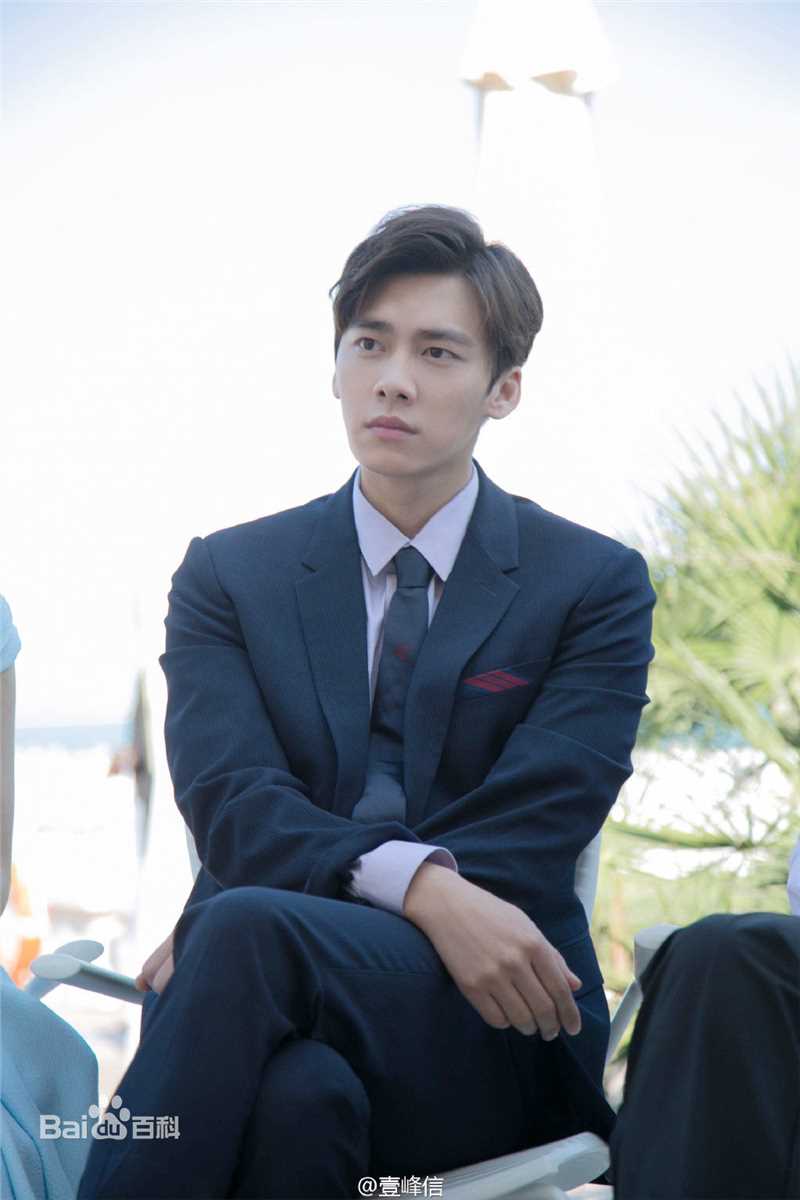 李易峰(Yifeng Li)第72届威尼斯电影节壁纸壁纸