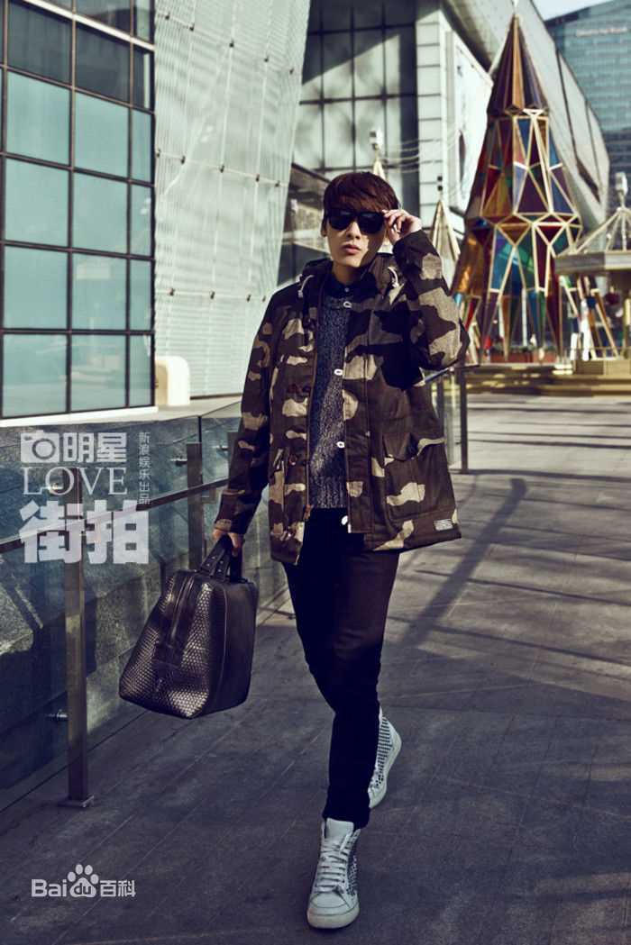 李易峰(Yifeng Li)时尚画报前后照片