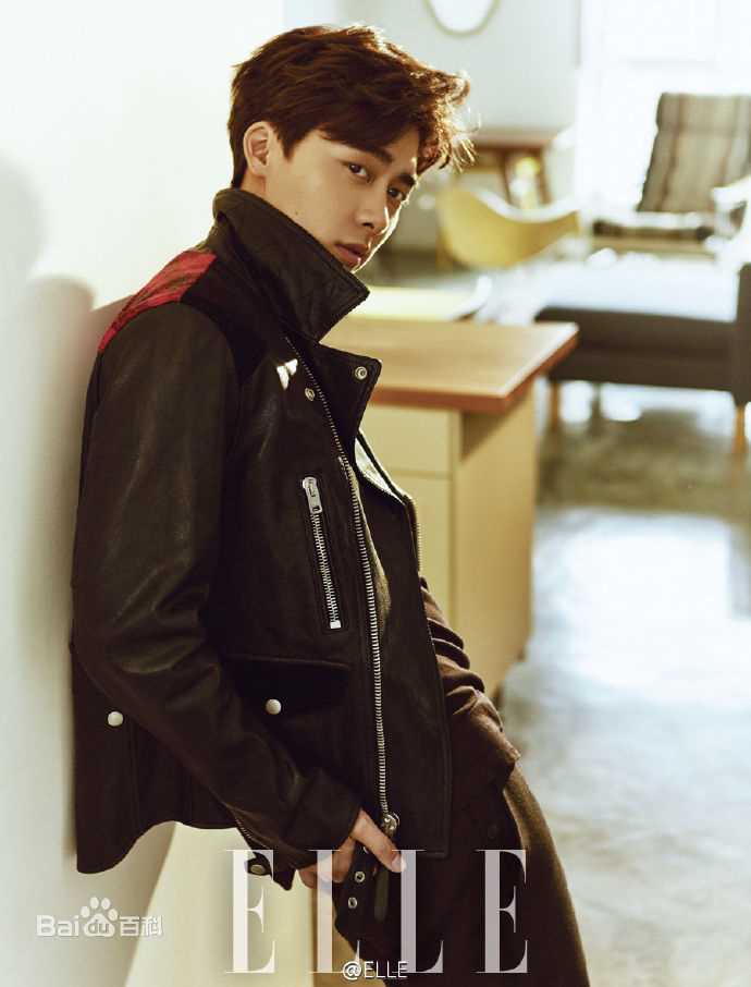 李易峰(Yifeng Li)在《ELLE》中的