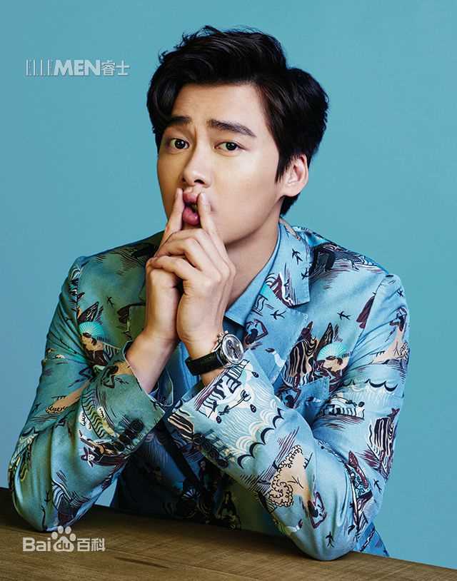 李易峰(Yifeng Li)在《ELLEMEN睿士》中的