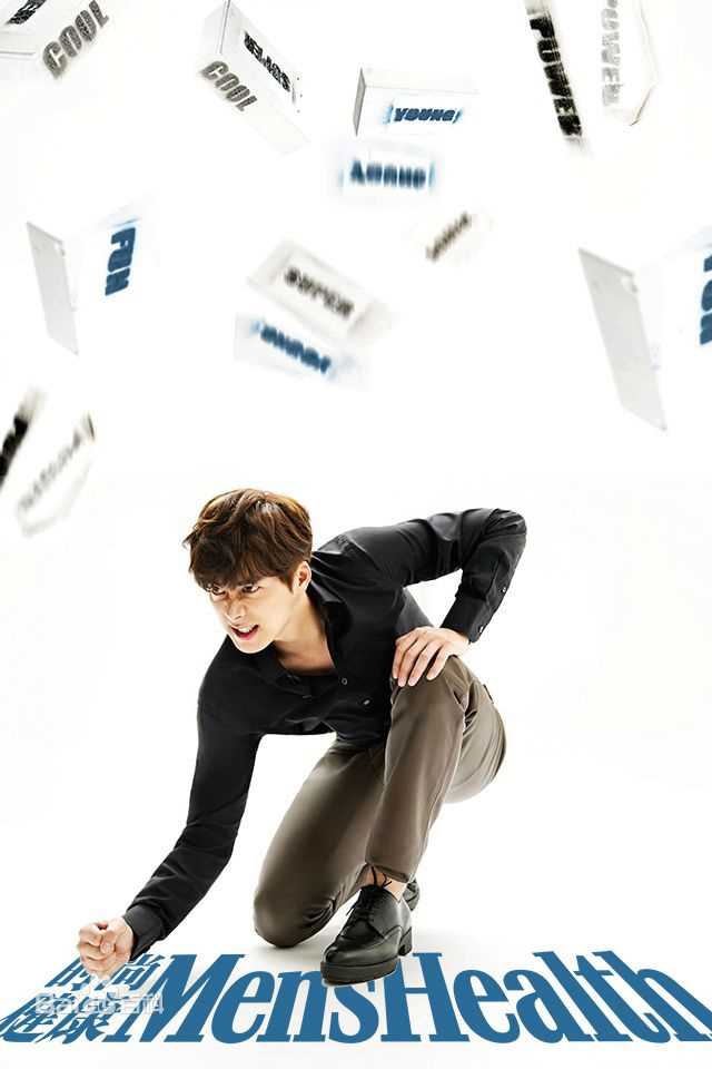 最新李易峰(Yifeng Li)在《男士健康Men's Health》中的壁纸