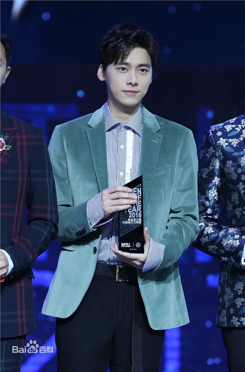 李易峰(Yifeng Li)荣誉时刻素颜照相册