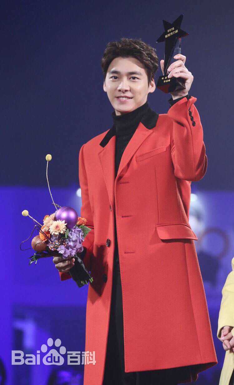 李易峰(Yifeng Li)荣誉时刻素颜照相册