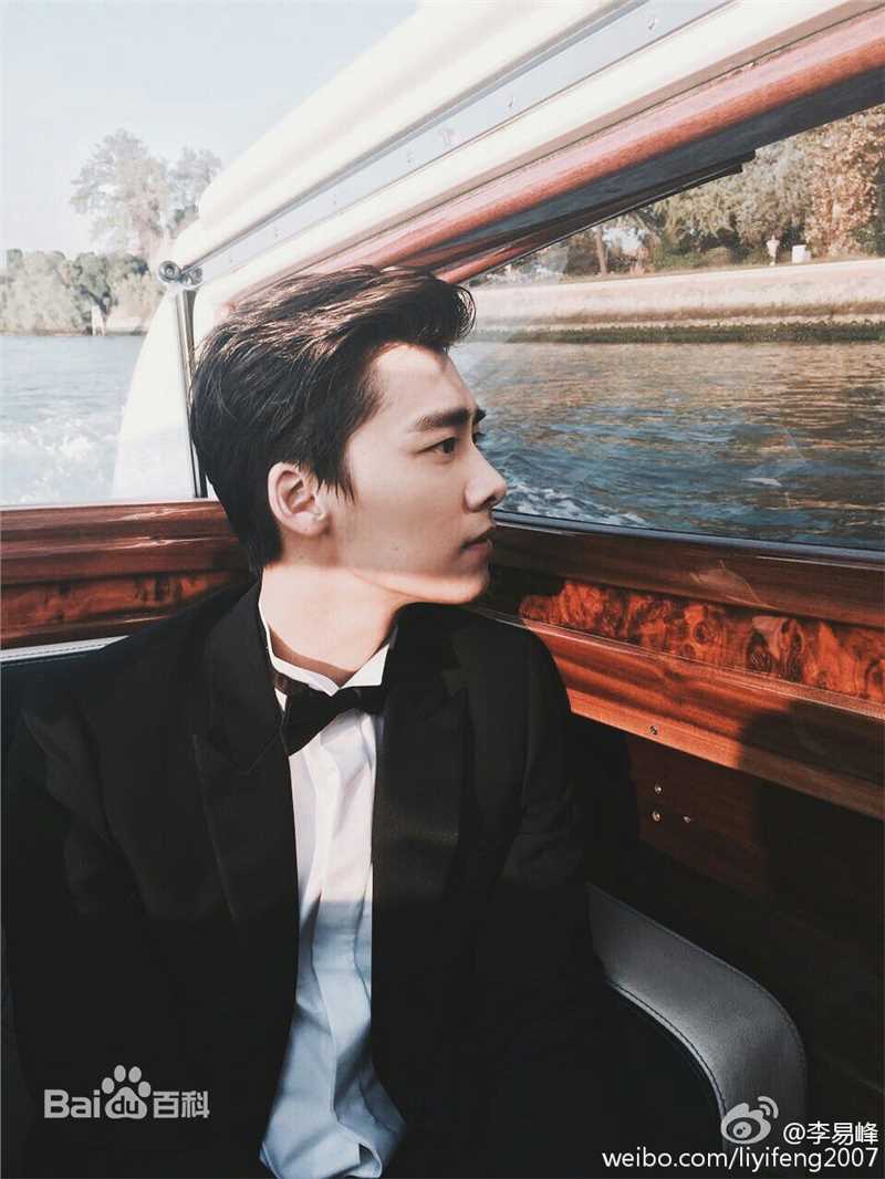 李易峰(Yifeng Li)生活图集2图片图集