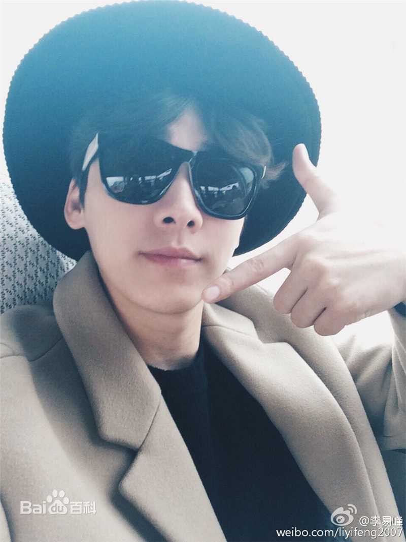 李易峰(Yifeng Li)生活图集2图片图集