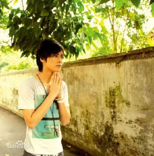 精选李易峰(Yifeng Li)精彩图册