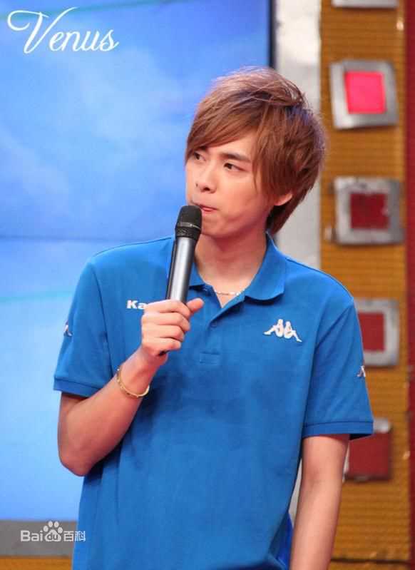 精选李易峰(Yifeng Li)精彩图册