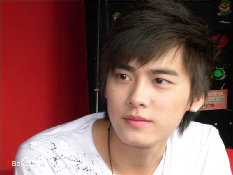 精选李易峰(Yifeng Li)精彩图册