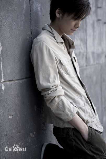 精选李易峰(Yifeng Li)精彩图册