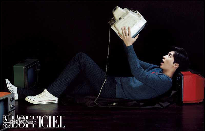 李易峰(Yifeng Li)时装男士1图册