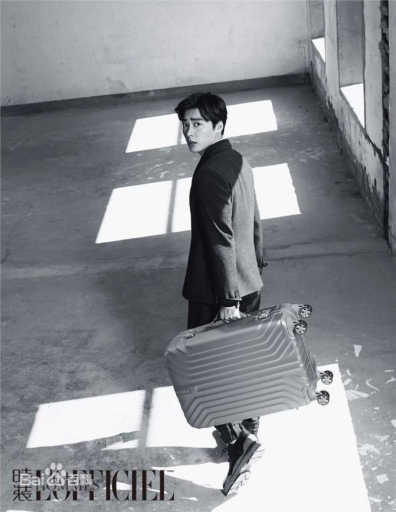李易峰(Yifeng Li)时装男士1图册