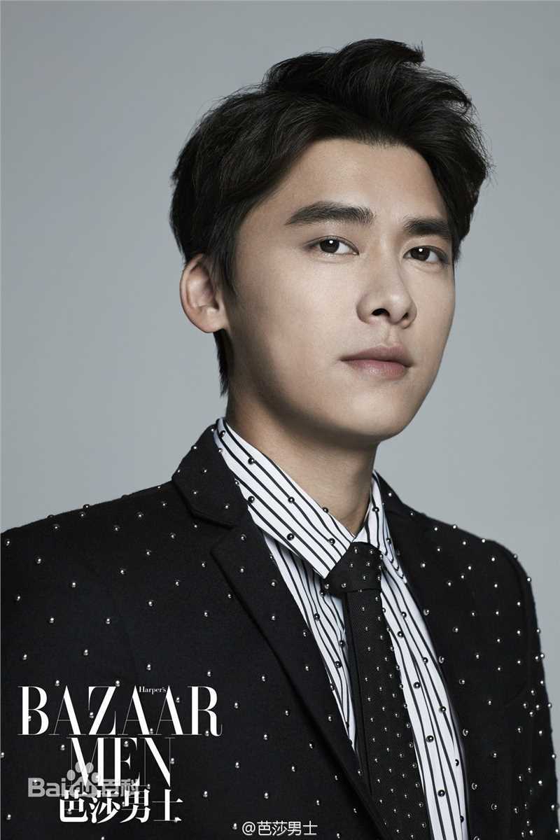 李易峰(Yifeng Li)芭莎男士性感图片图集