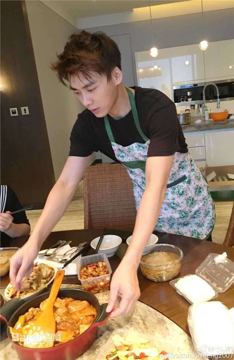 李易峰(Yifeng Li)生活图集4素颜照相册